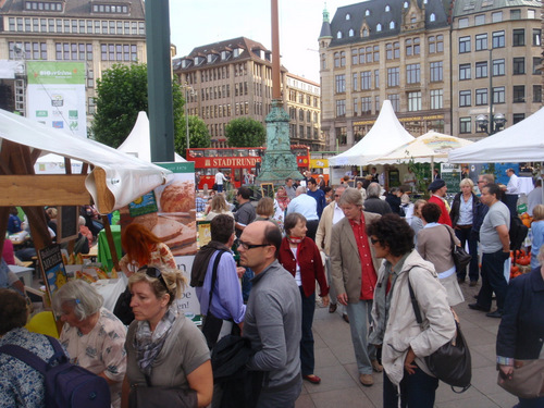 Eco Fair at the Rathausmarkt.